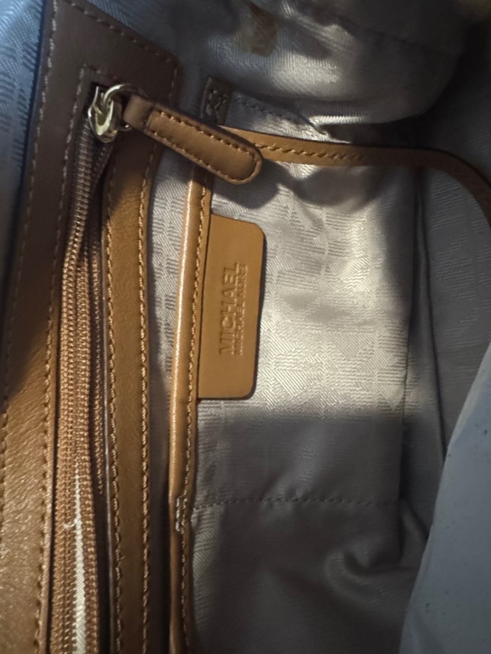 Michael Kors Signature Satchel in Vanilla and Brown - Picture 8 of 14